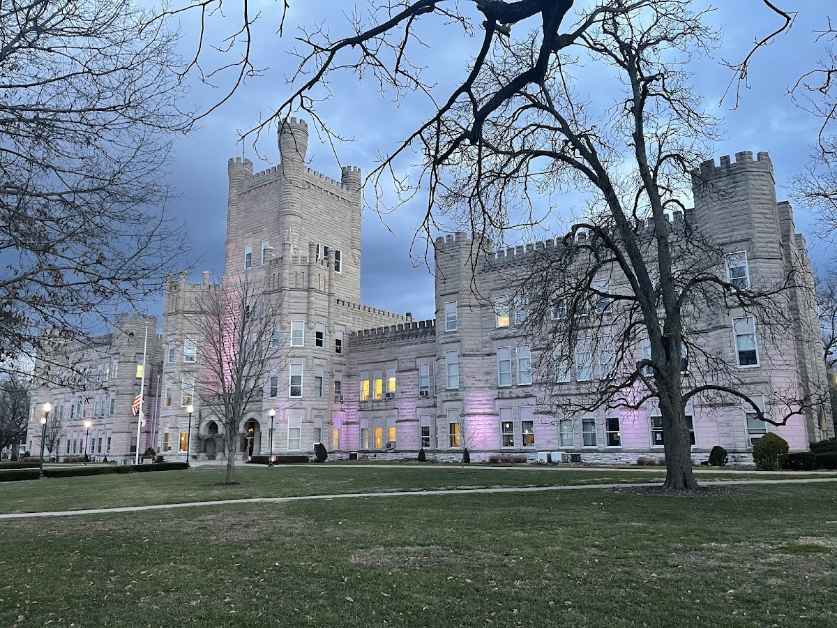Eastern Illinois University photo 8