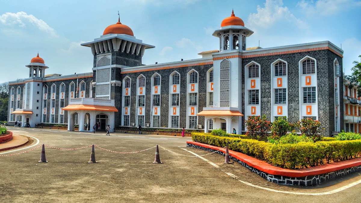Shivaji University photo 2