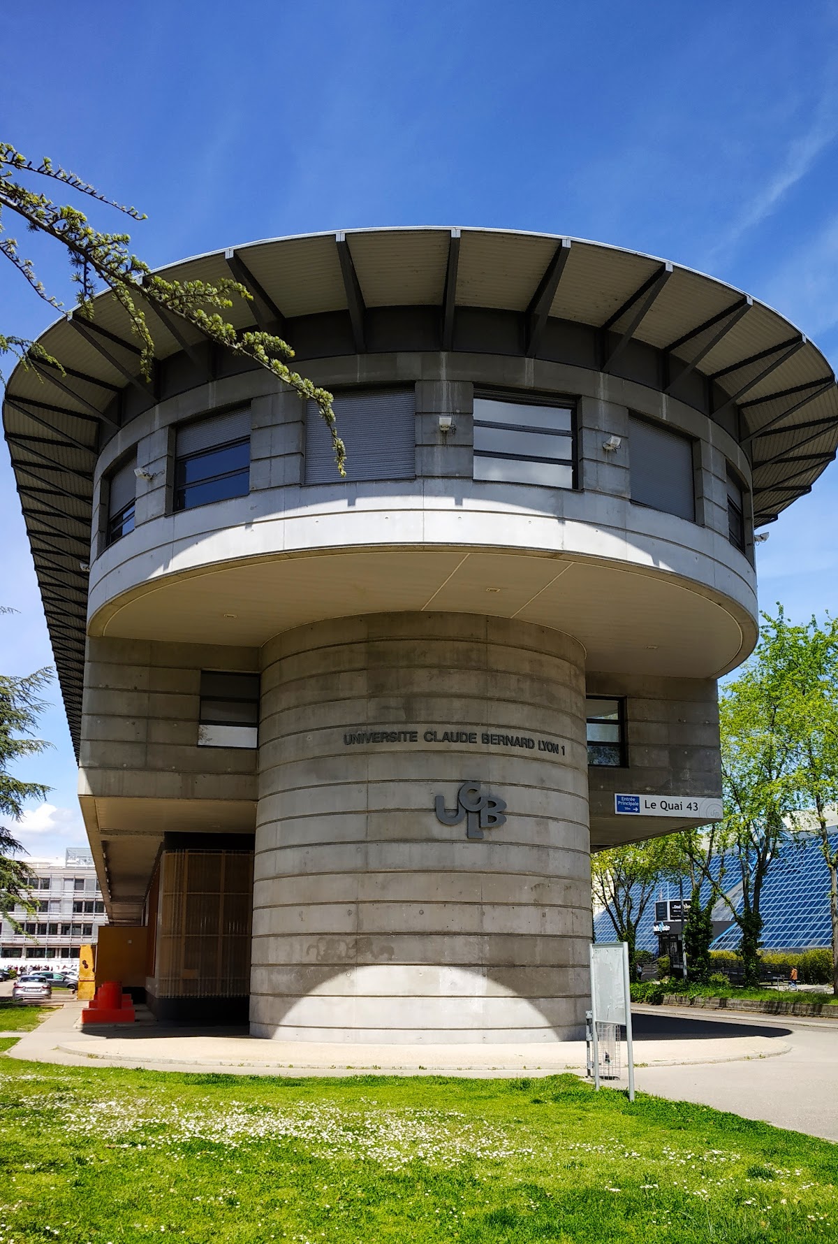 University of Lyon photo 9