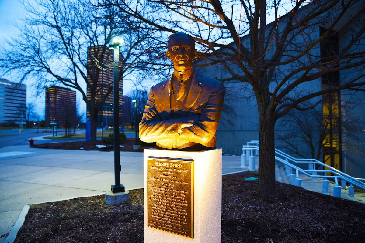 Lawrence Technological University photo 2