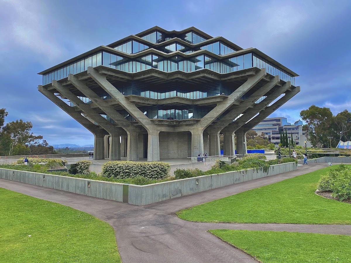 UC San Diego photo 3