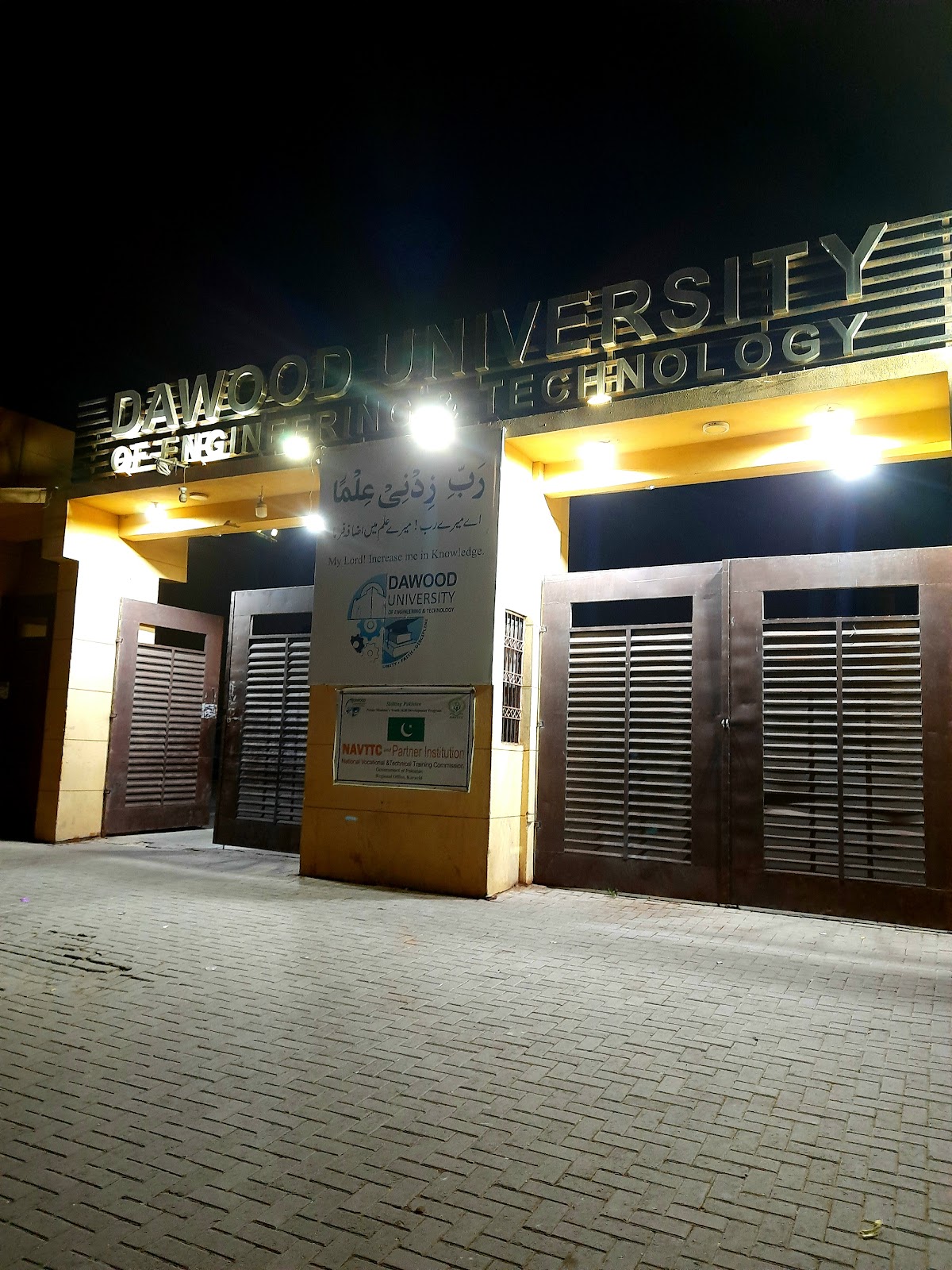 Dawood University of Engineering and Technology photo 8