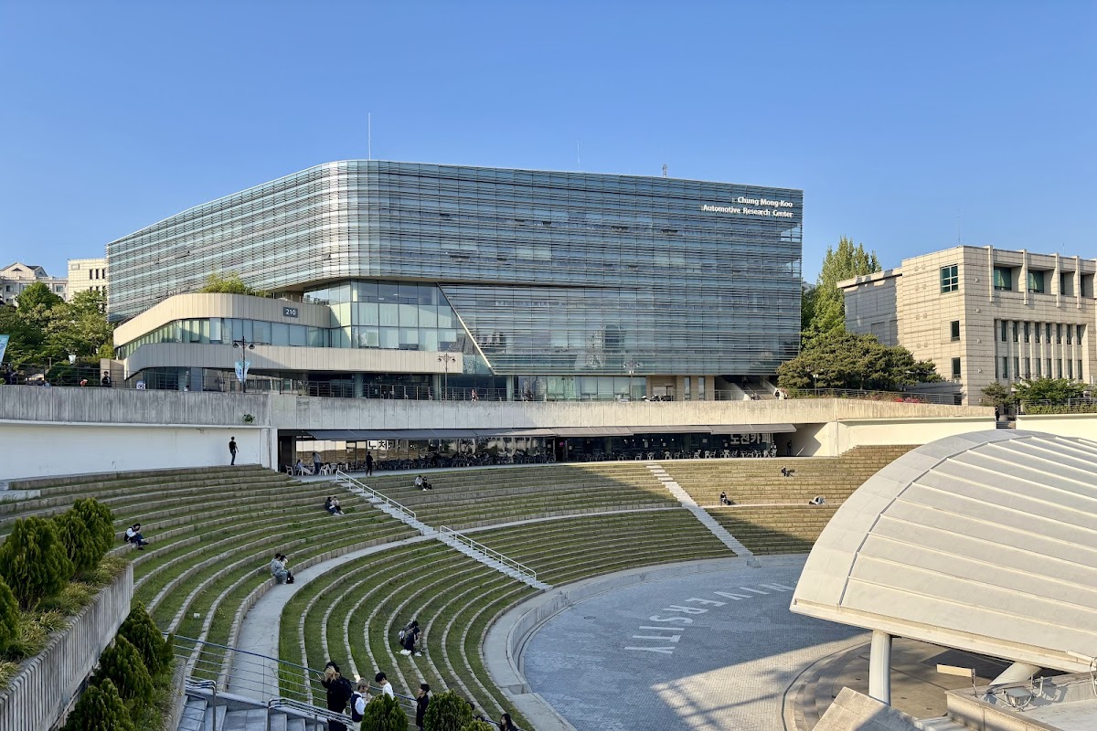 Hanyang University photo 2