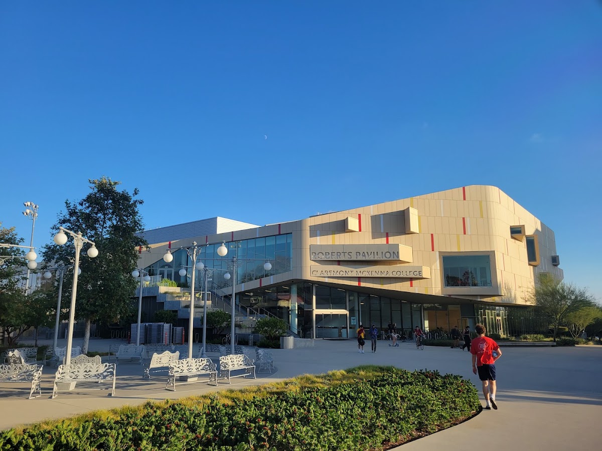 Claremont McKenna College photo 4