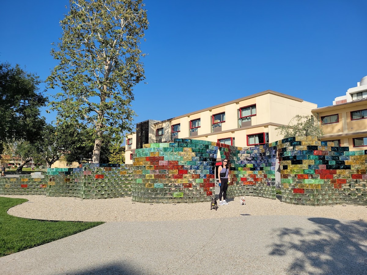 Claremont McKenna College photo 6