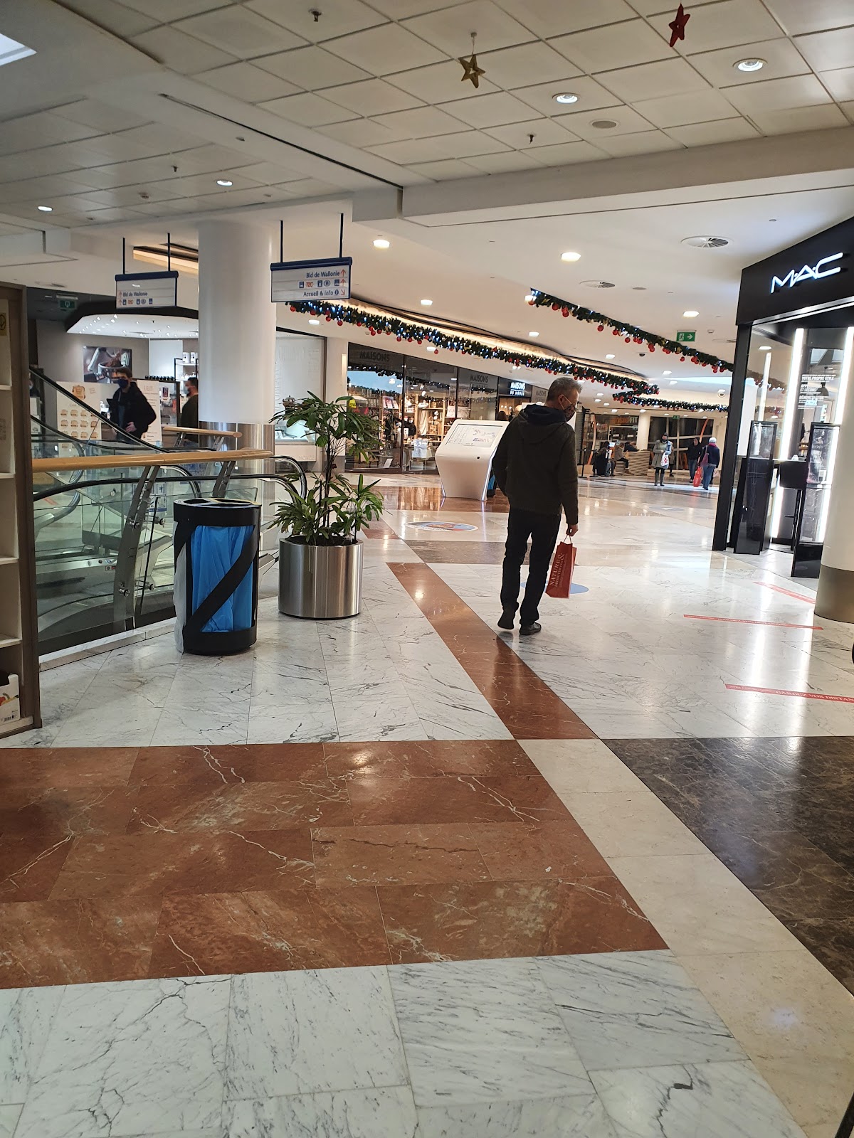 Université catholique de Louvain (UCLouvain) photo 7