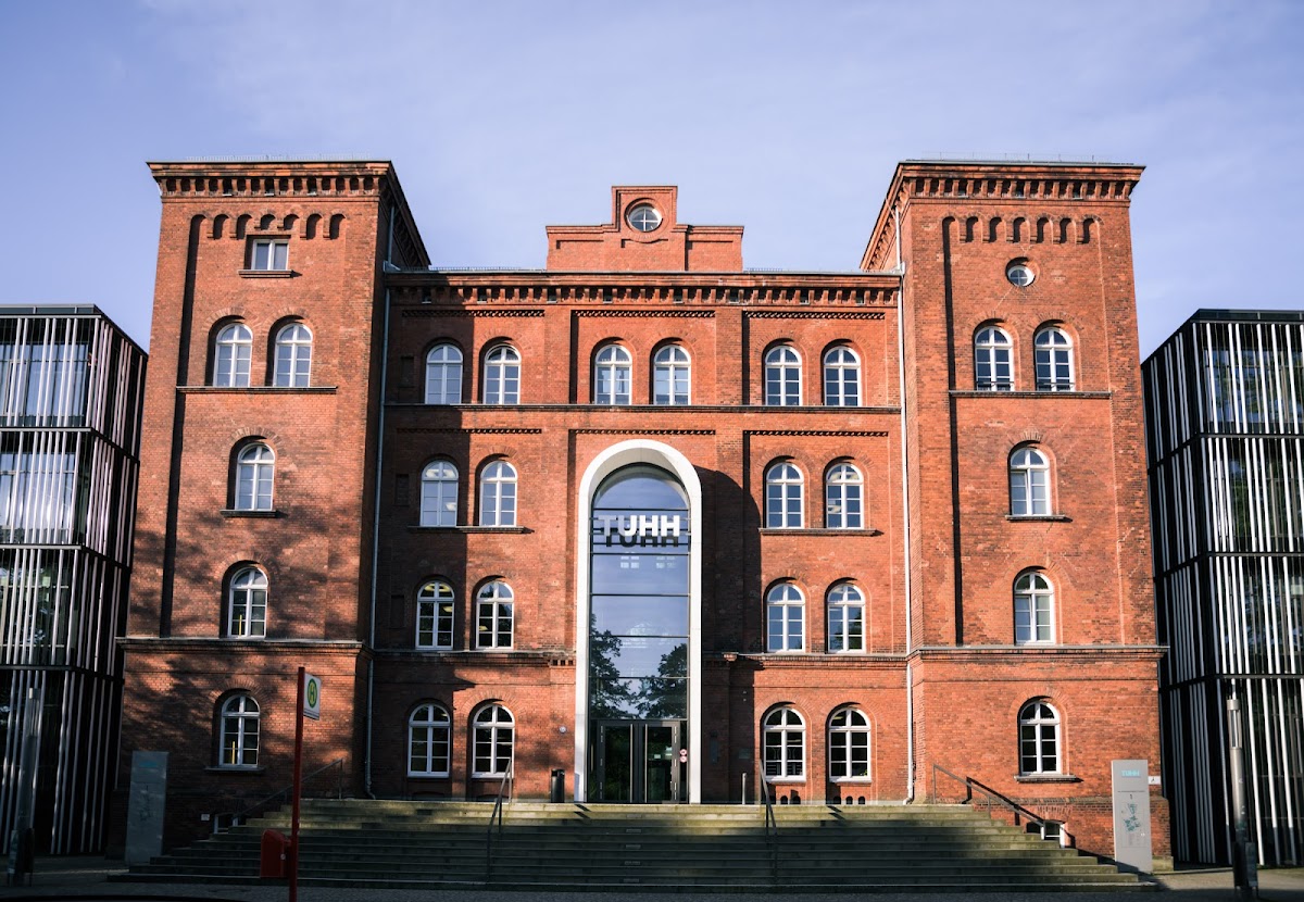Hamburg University of Technology photo 5