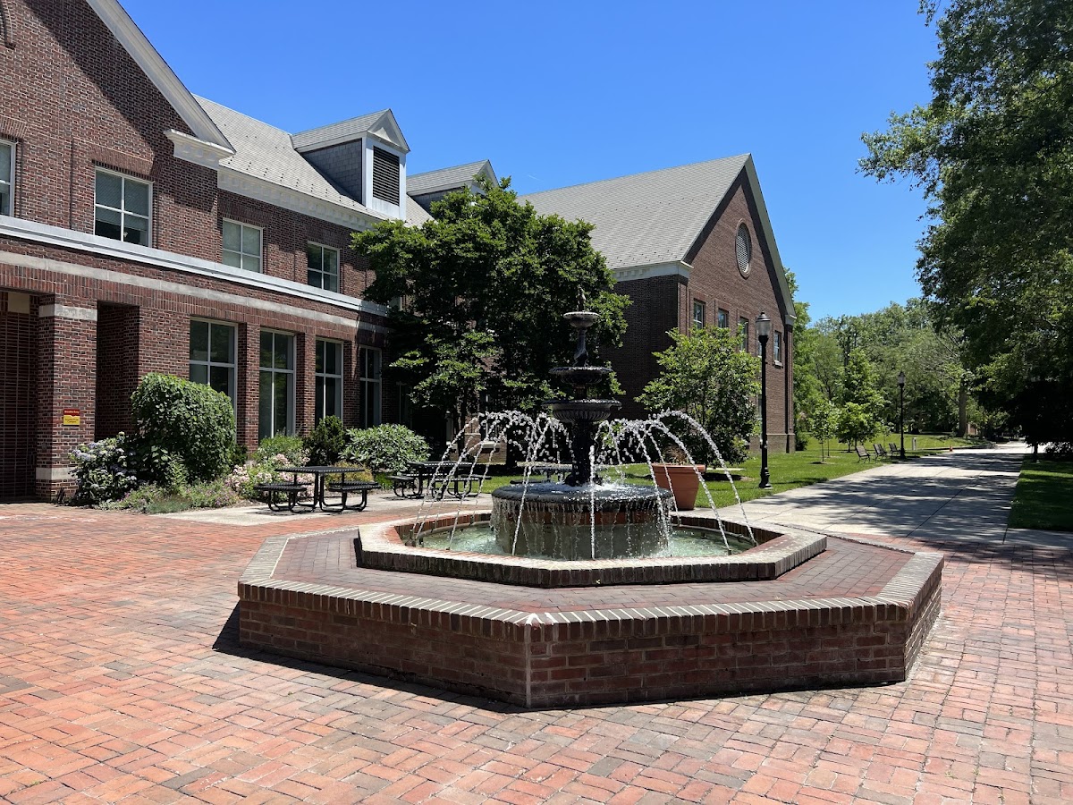 Salisbury University photo 5