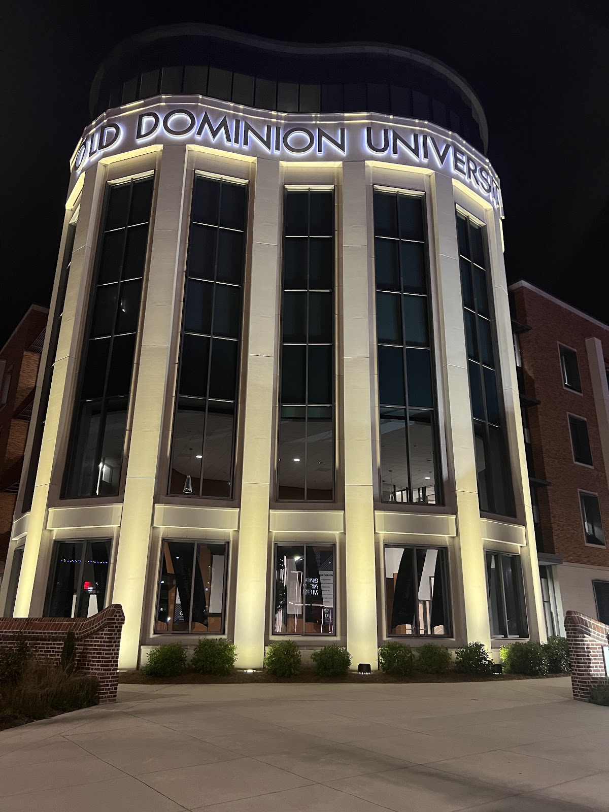 Old Dominion University photo 9