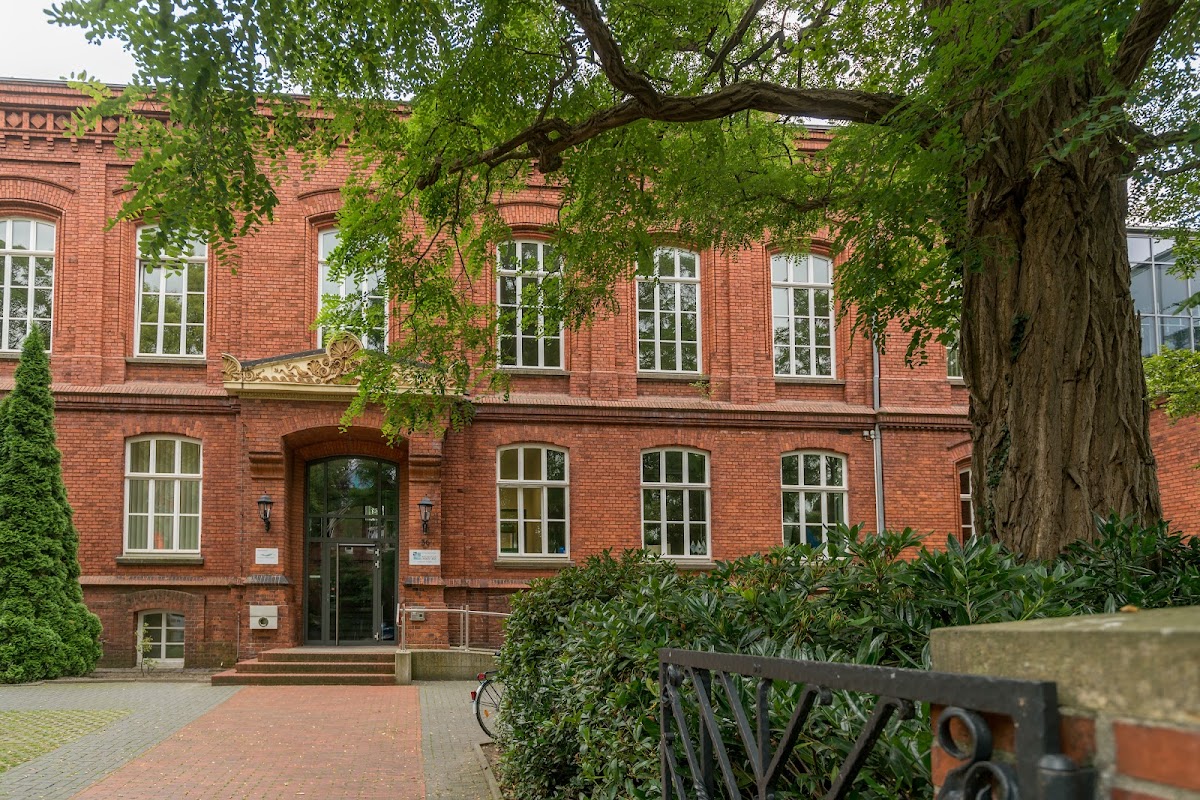 Hochschule Emden/Leer photo 3