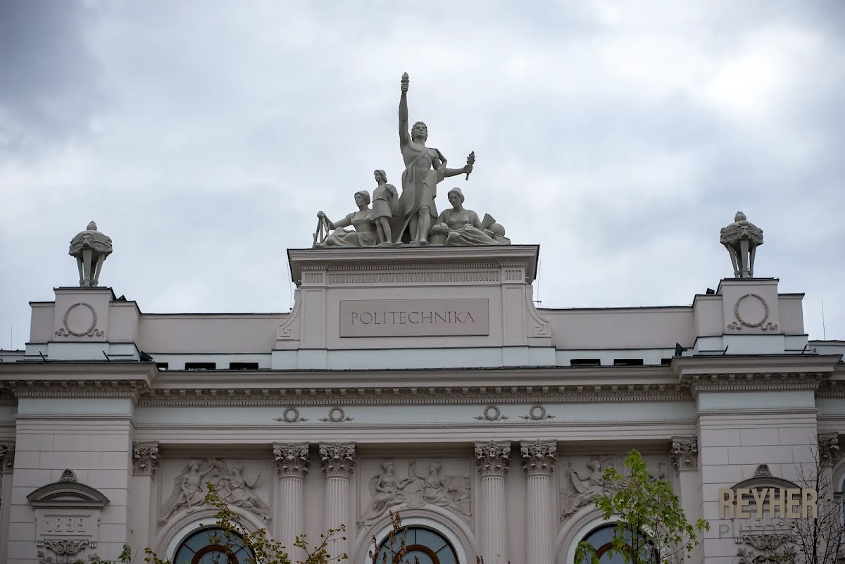 Warsaw University of Technology photo 4