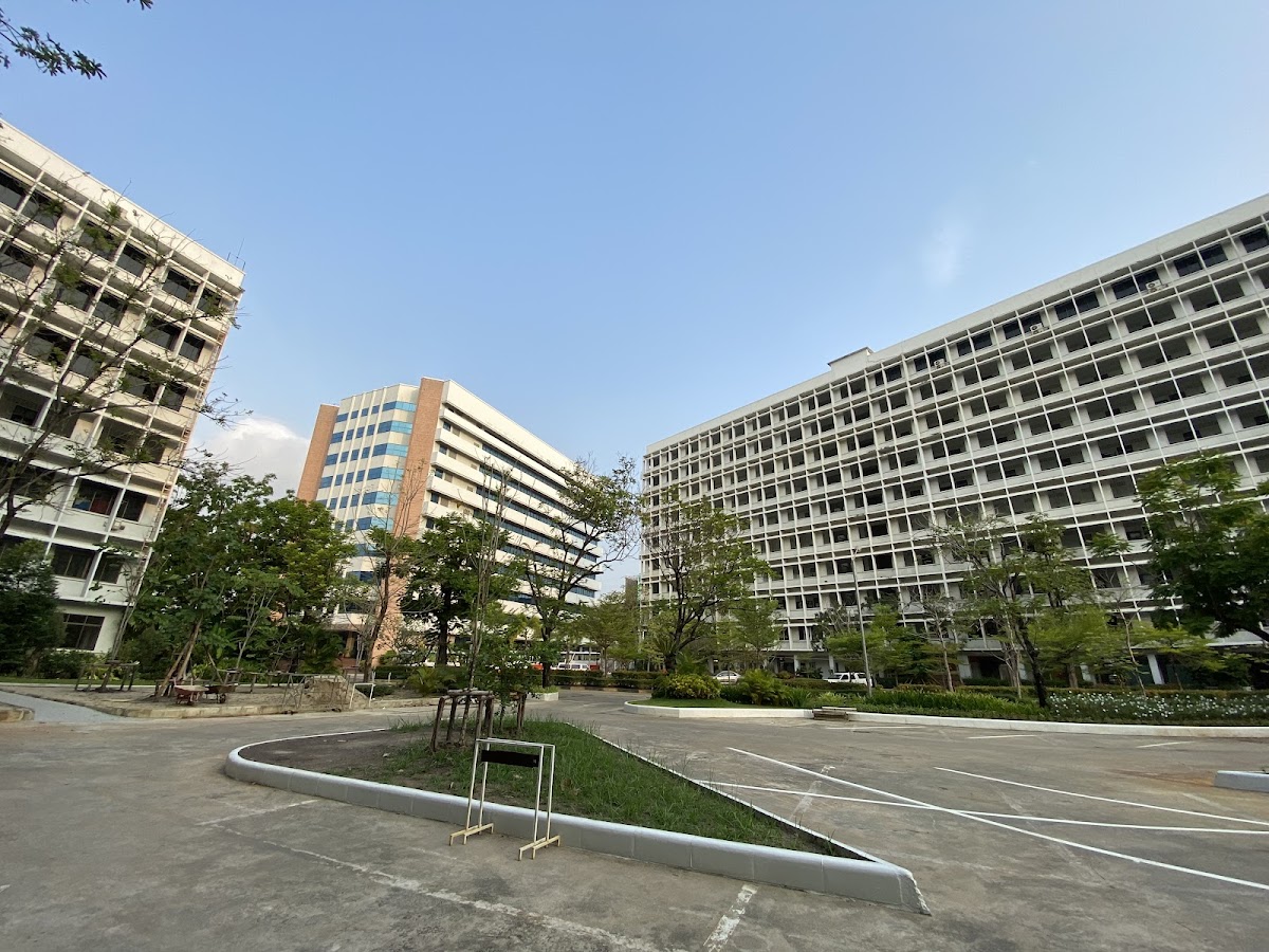 Kasem Bundit University photo 4