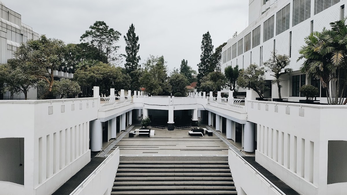 Bandung Institute of Technology photo 1