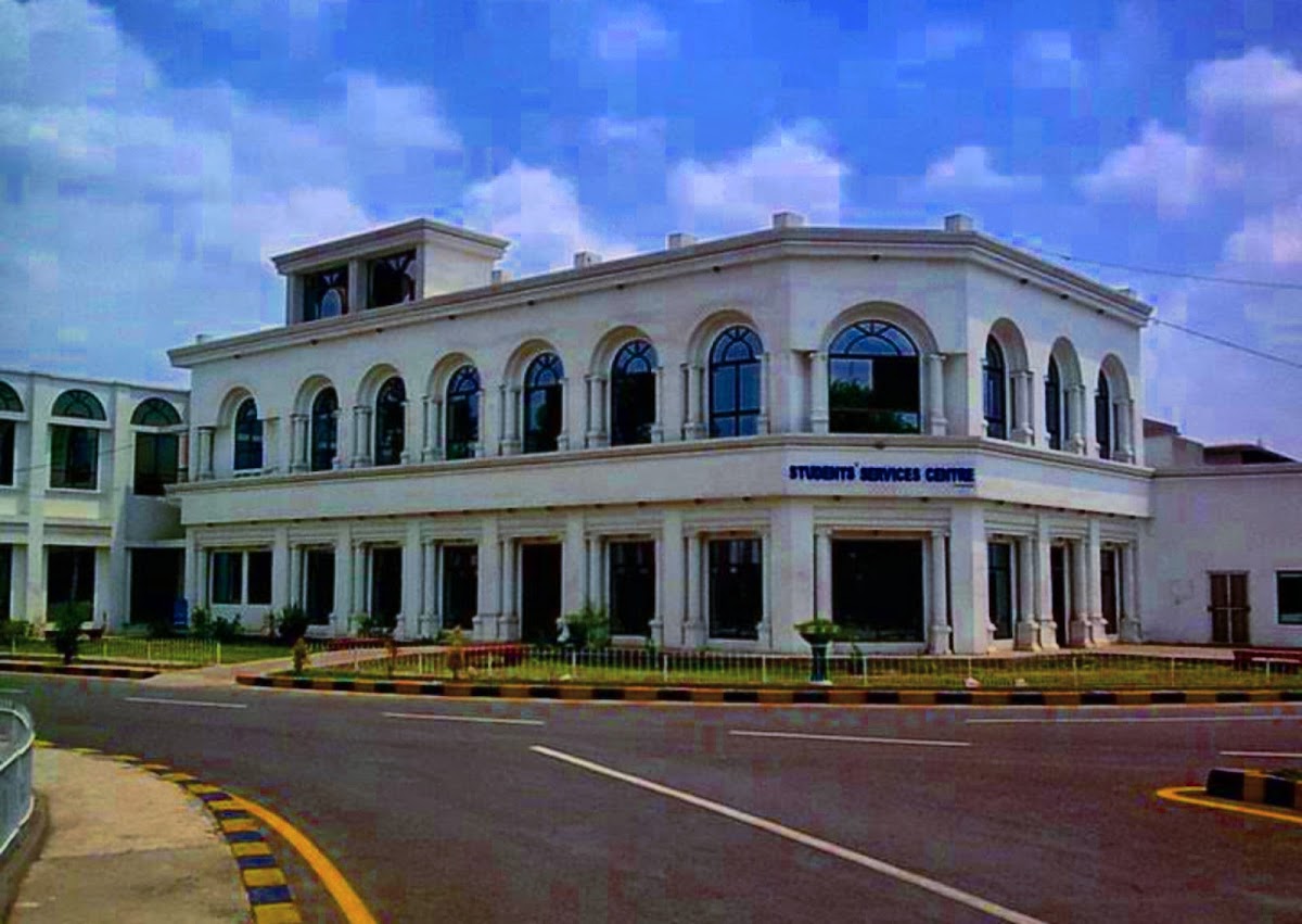 University of Engineering and Technology, Lahore photo 2