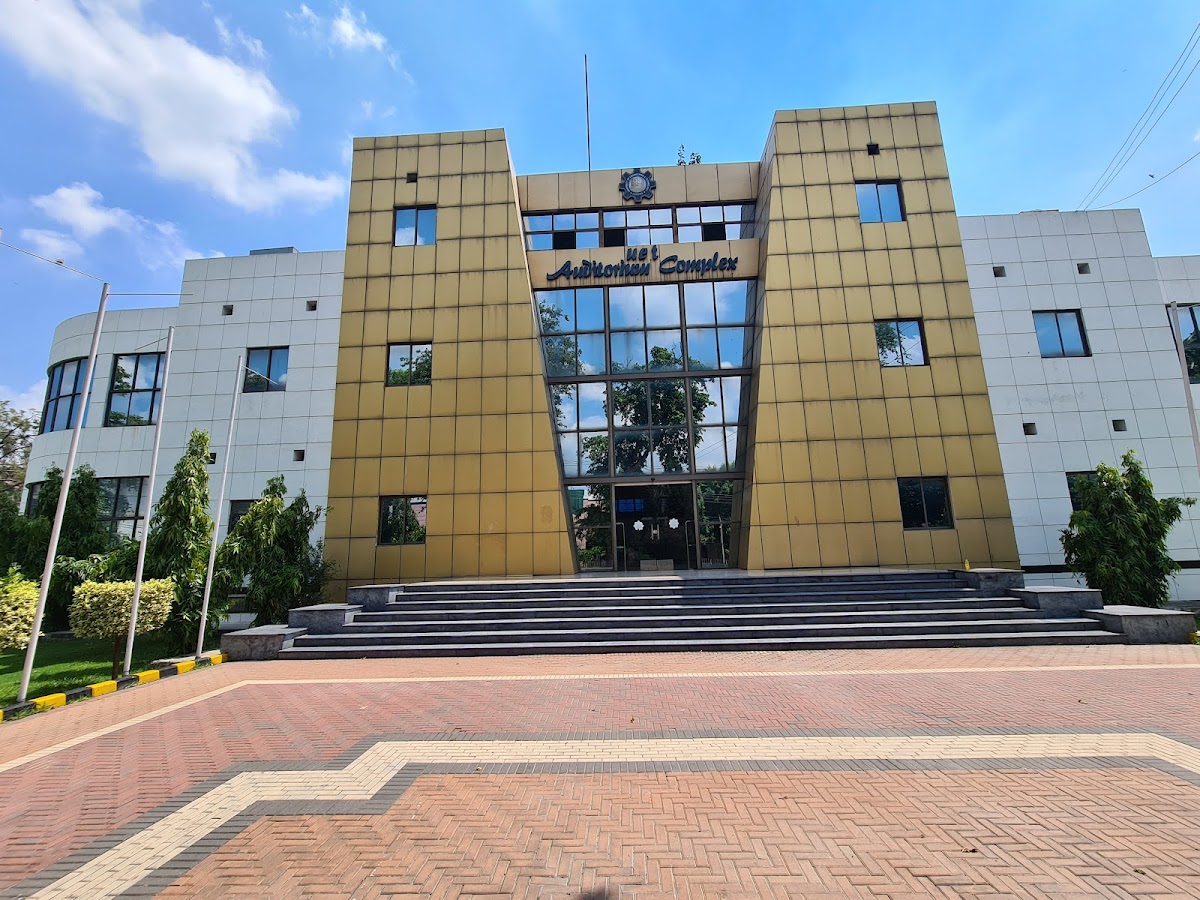 University of Engineering and Technology, Lahore photo 4