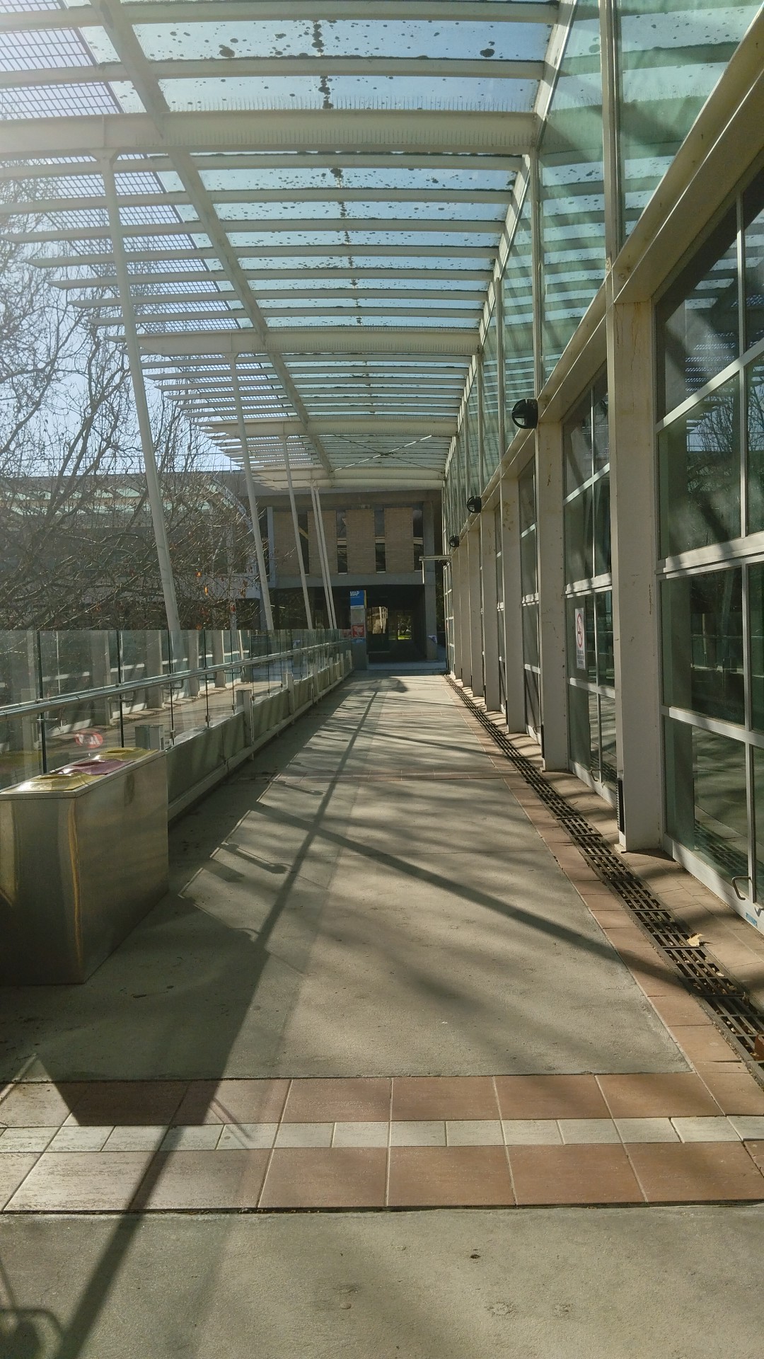 La Trobe University photo 9