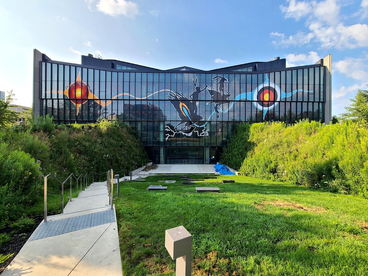 University of Toronto School of Architecture and Landscape Design photo 3