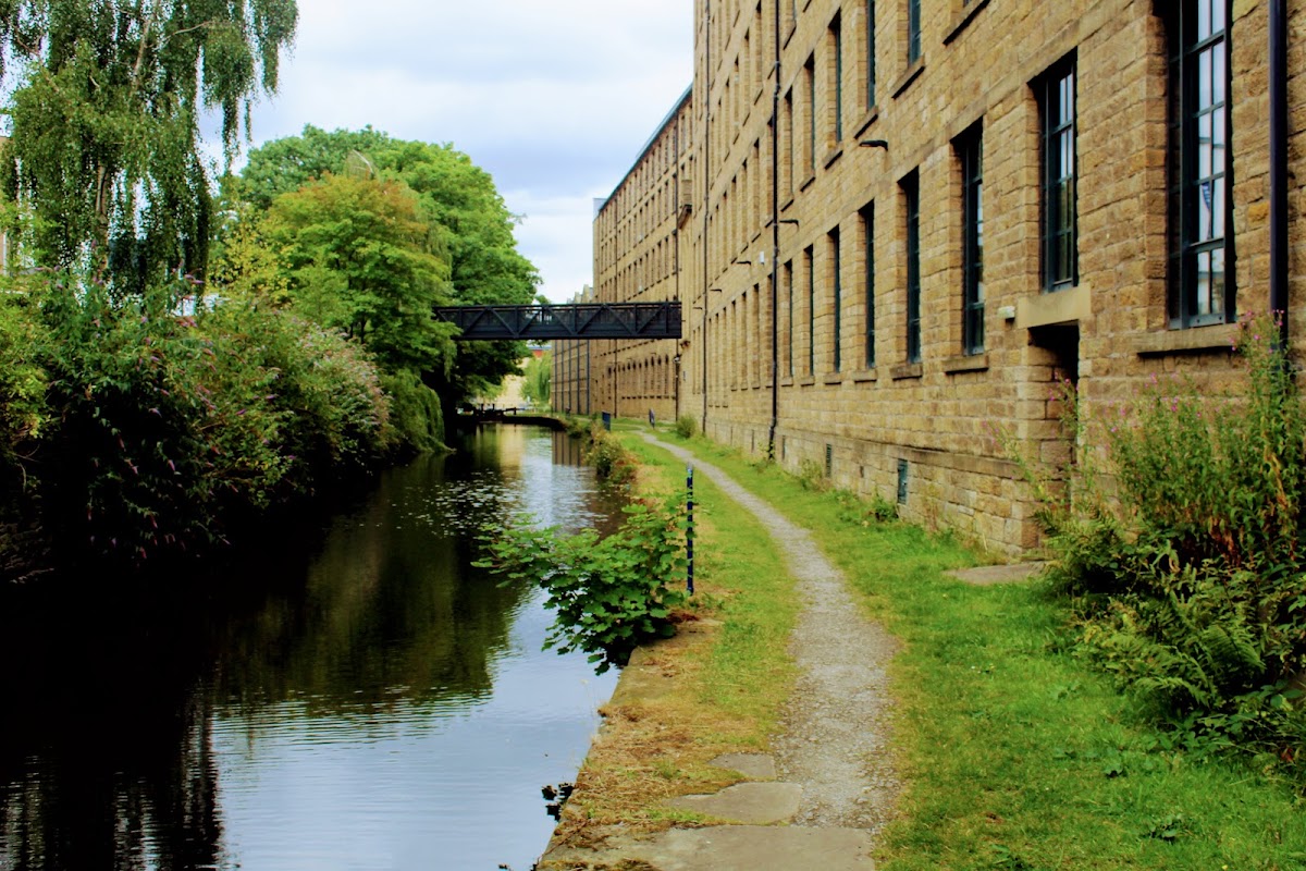 University of Huddersfield photo 2