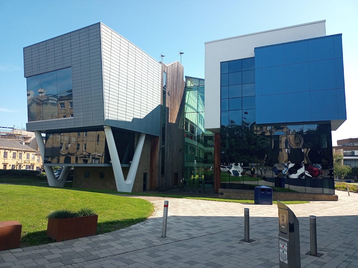 University of Huddersfield photo 7