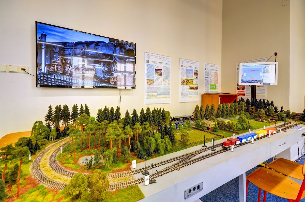 College of Logistics photo 5