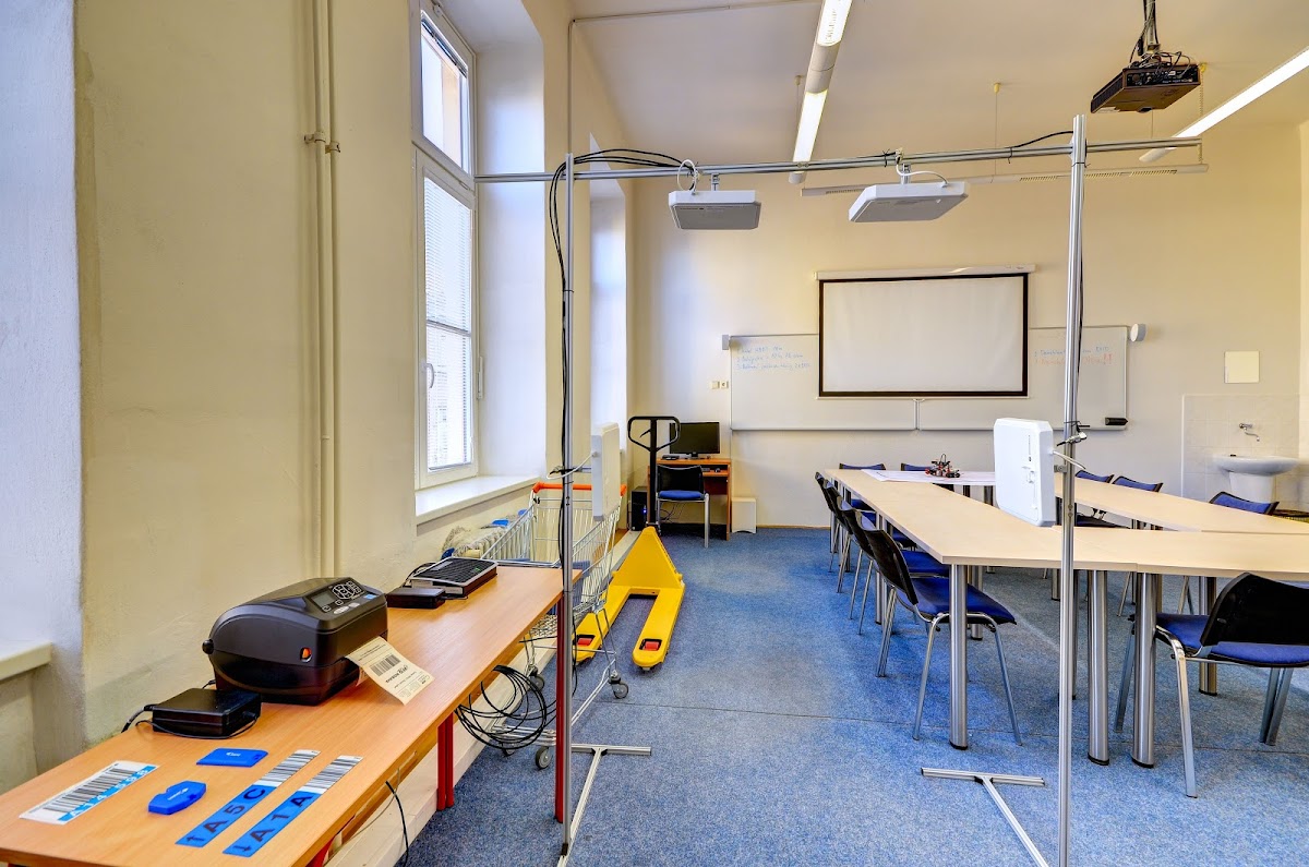 College of Logistics photo 6