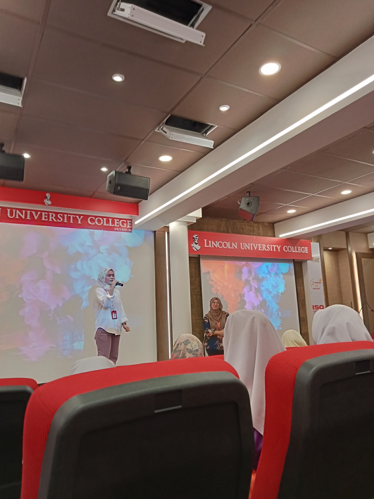 Lincoln University College photo 7