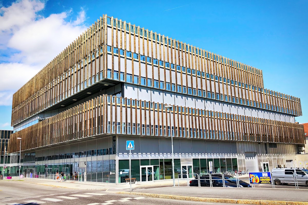 Buskerud University College photo 4