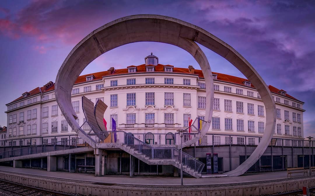 Danube University Krems