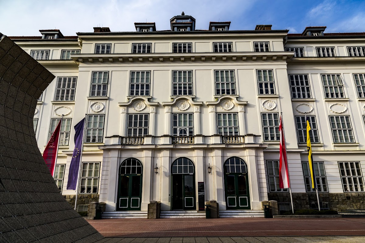 Danube University Krems photo 3