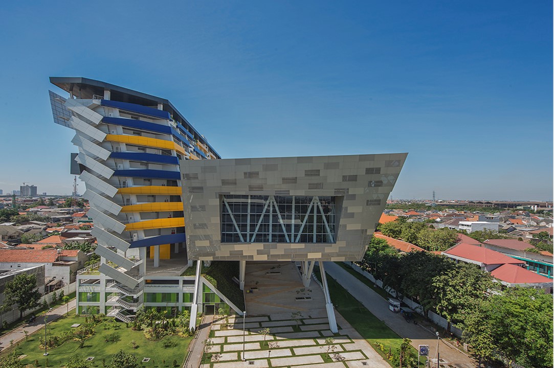 Universitas Kristen Petra photo 3