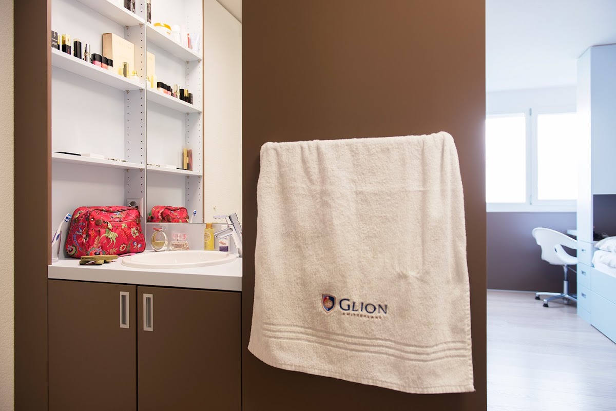 Glion Institute of Higher Education photo 6