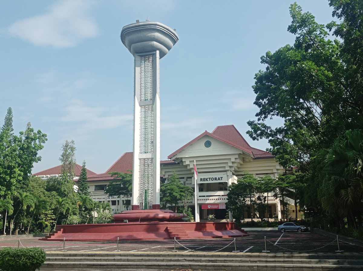 Yogyakarta State University photo 5