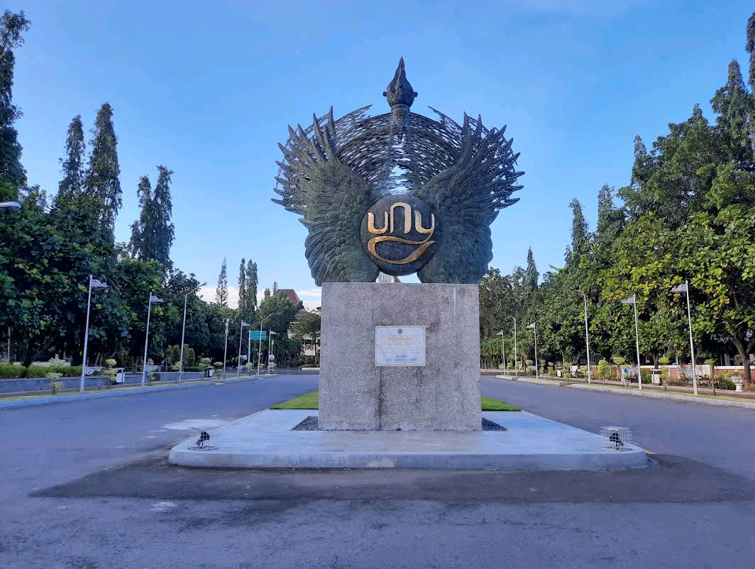 Yogyakarta State University photo 7