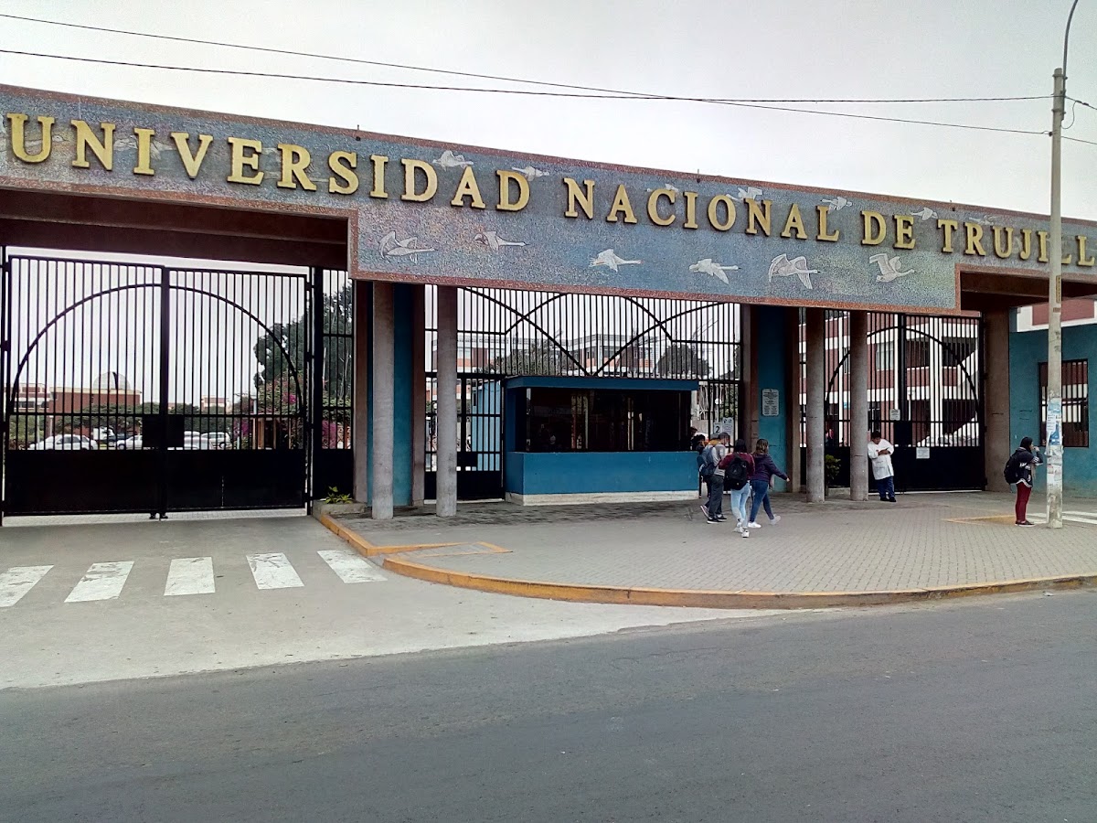 National University of Trujillo photo 3