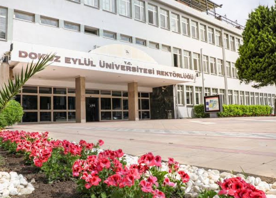 Dokuz Eylül University photo 2