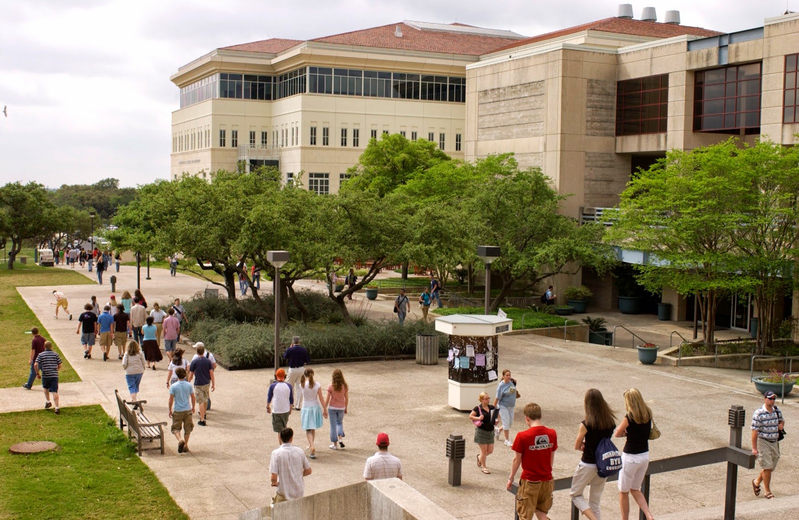 UT San Antonio