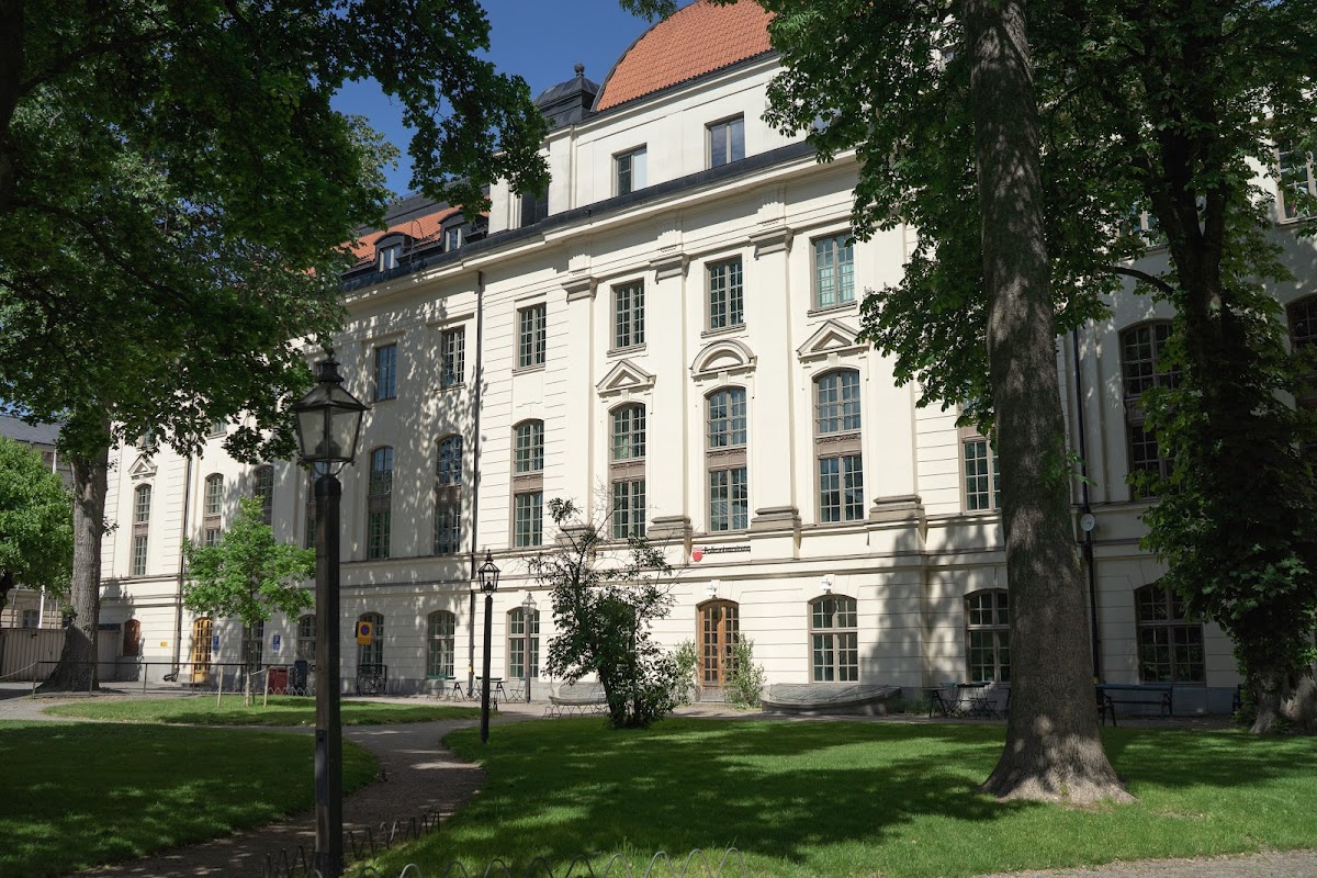 Kungstensgymnasiet photo 2