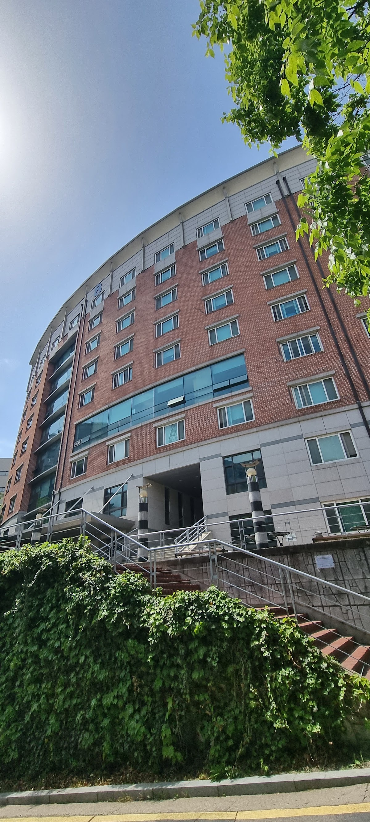 Myongji University photo 9