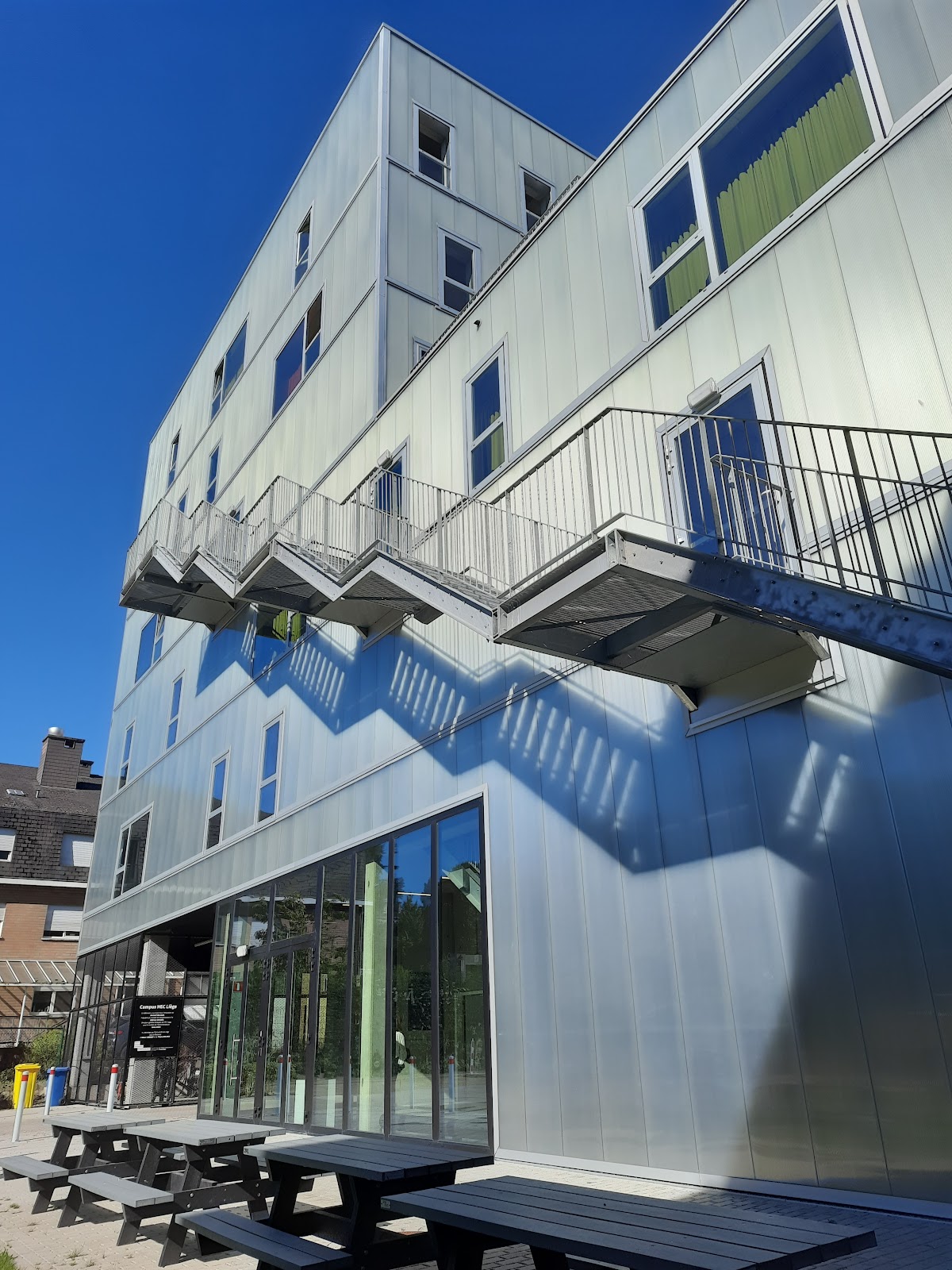 HEC Liège Management School - University of Liège photo 8