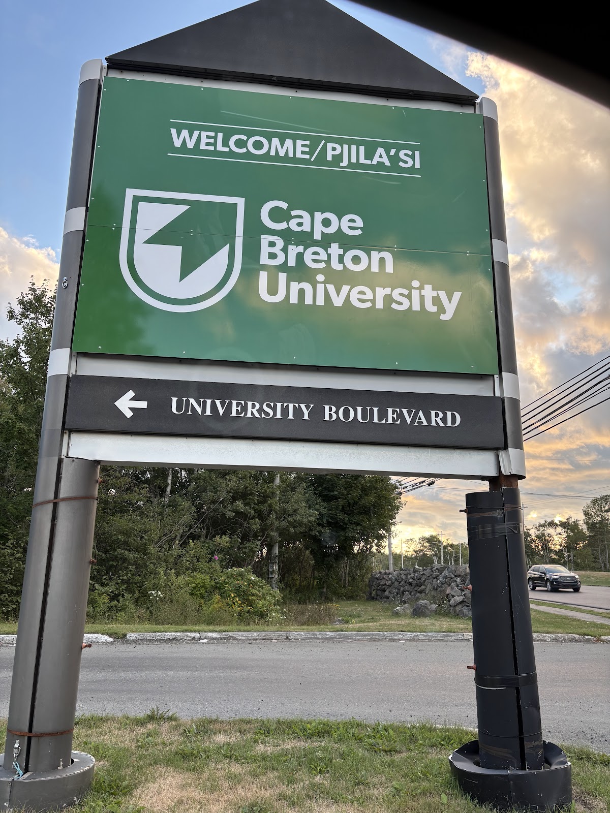 Cape Breton University photo 8