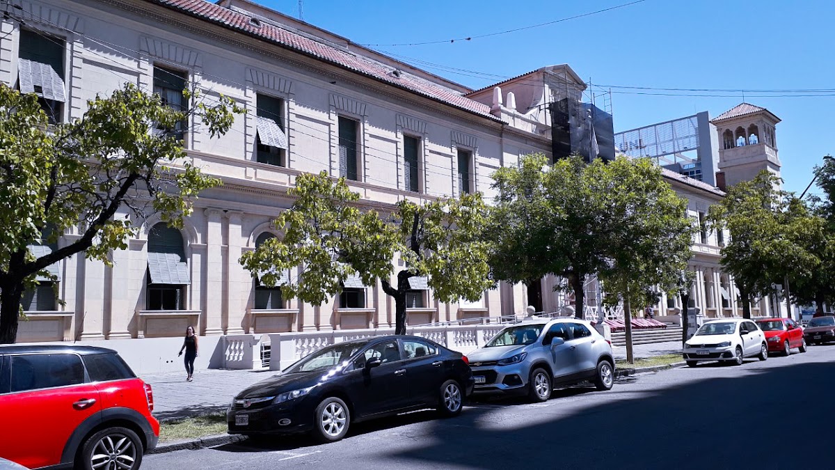 National University of Litoral photo 4