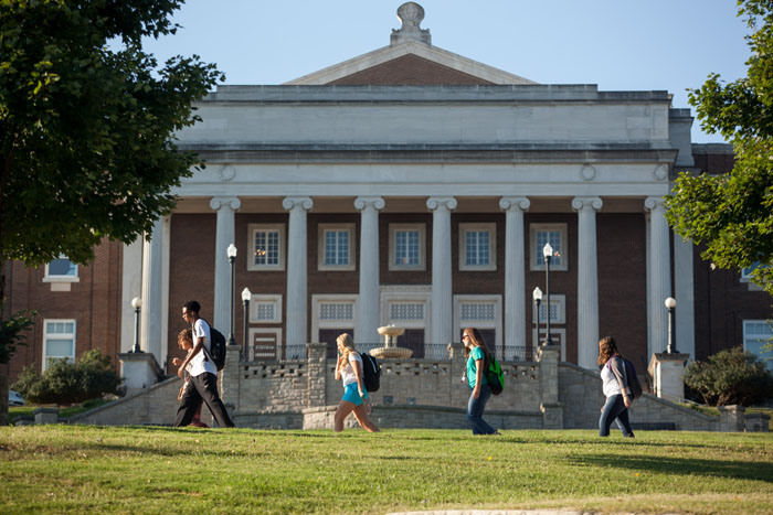 Western Kentucky University photo 3