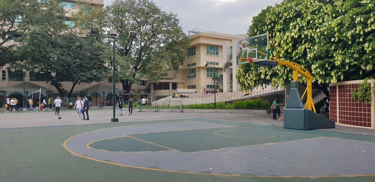 Far Eastern University photo 1