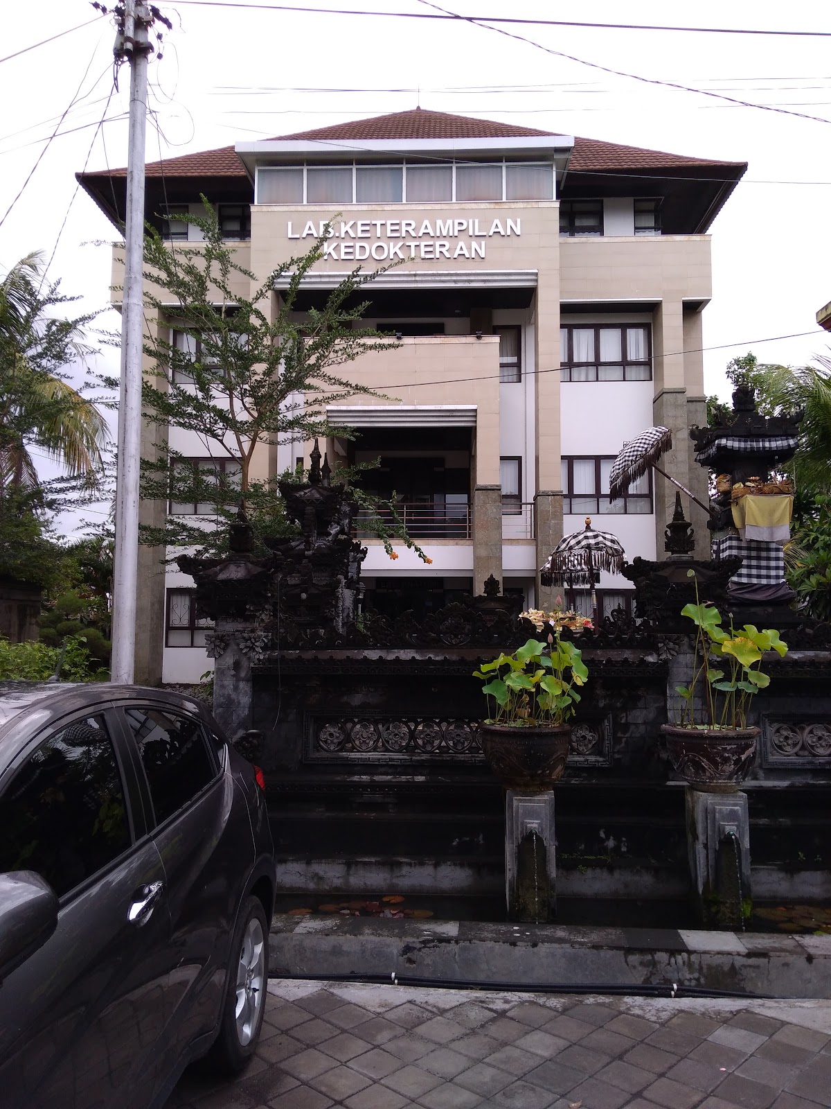 Universitas Warmadewa photo 4