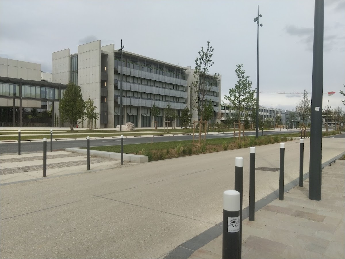 Université Paris-Saclay photo 3