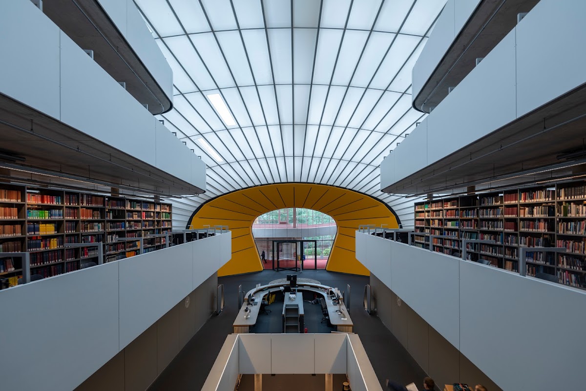 Freie Universität Berlin photo 7