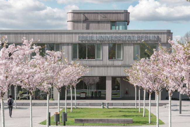 Freie Universität Berlin photo 8