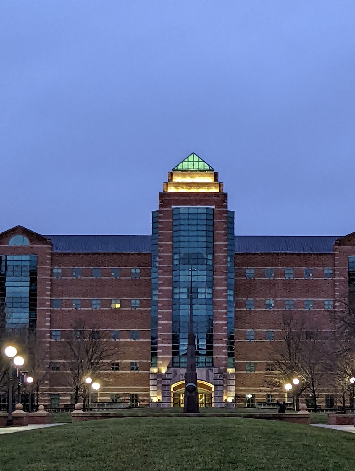 University of Illinois Urbana-Champaign photo 6