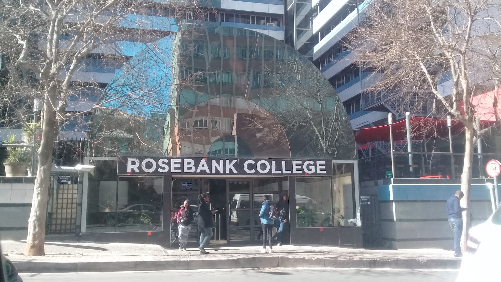 Rosebank College