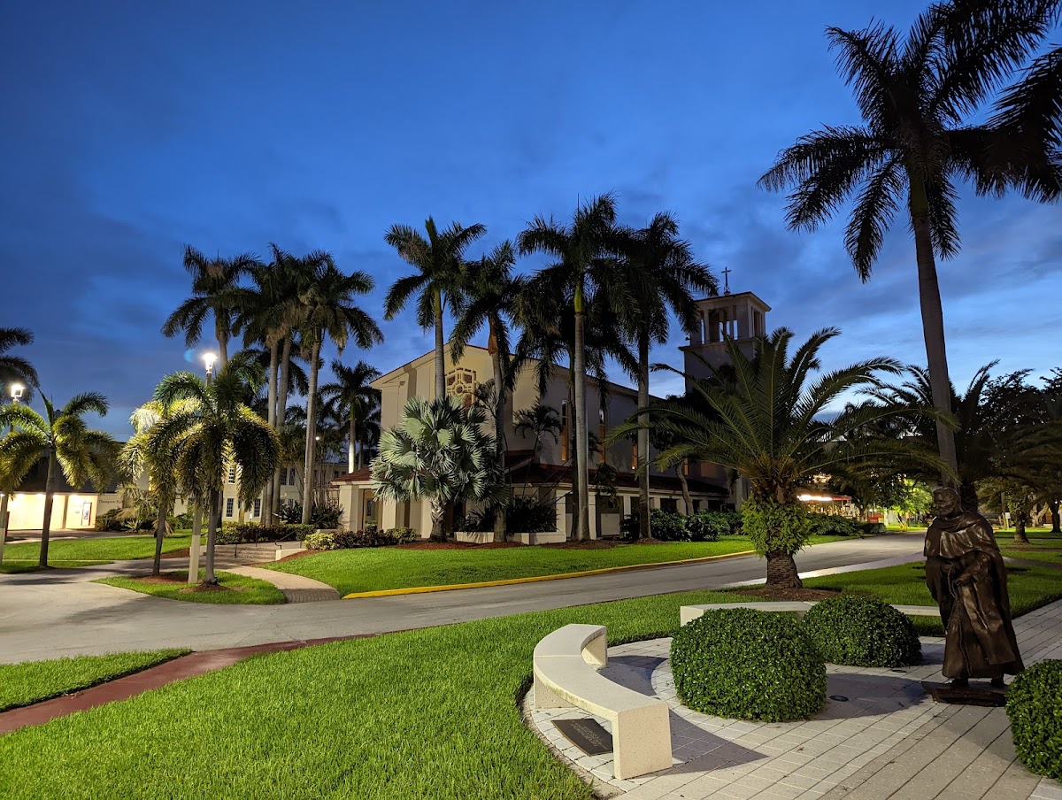 Barry University photo 3
